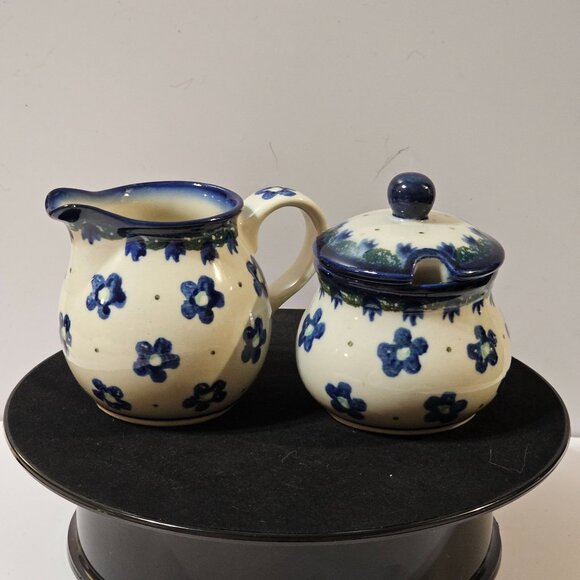 Polish Pottery Small Sugar and Creamer in Hard to Find Falling Daisies Pattern - Picture 2 of 13